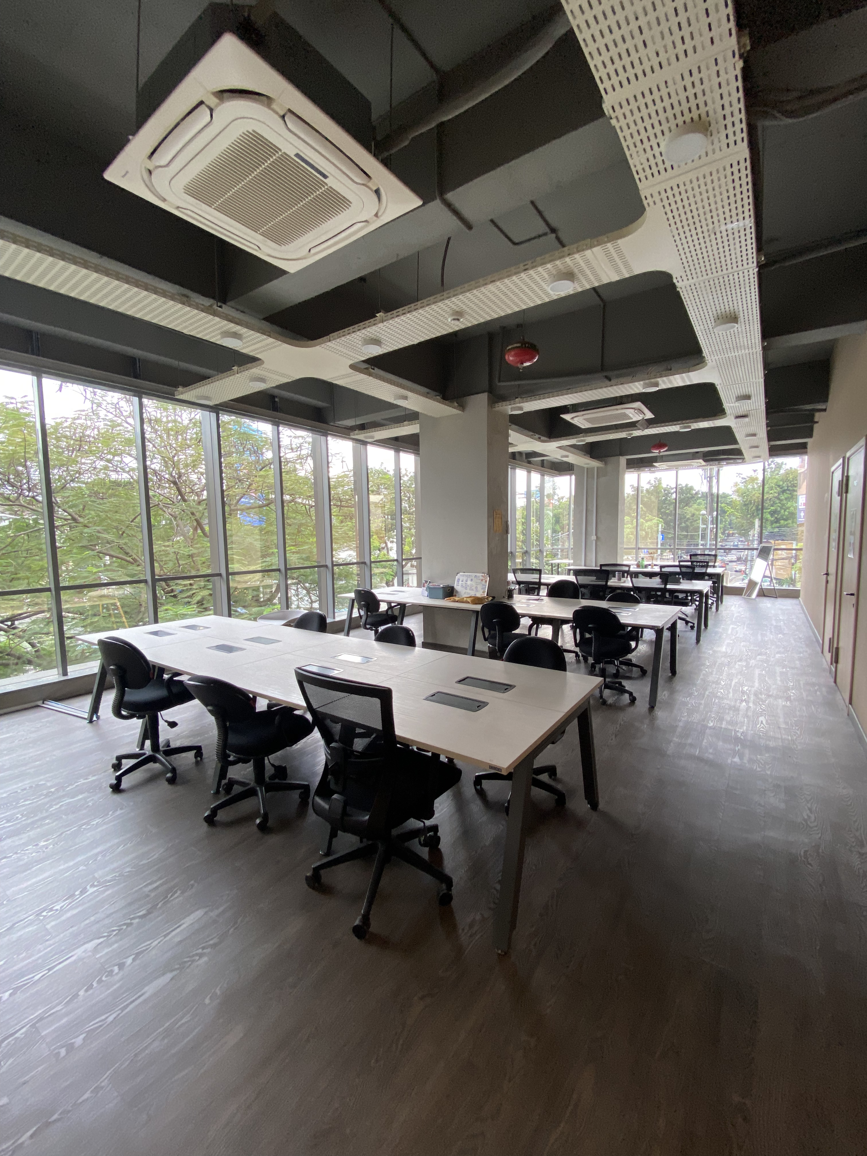 Disewakan Gedung Kantor Lantai 2 Di Jakarta Pusat